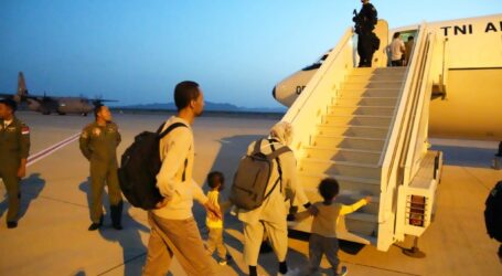 Satgas TNI Berhasil Evakuasi 11 Warga Negara Australia di Sudan