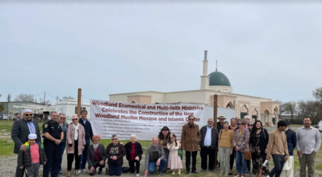 Komunitas Lintas Agama Sambut Masjid Baru di Woodland, AS