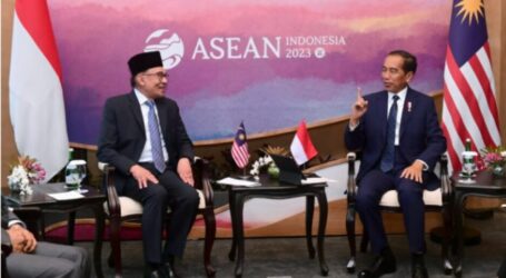 Jokowi, Anwar Ibrahim Bahas Perlindungan PMI Hingga Masalah Perbatasan