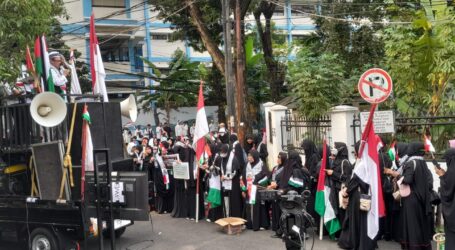 Khutbah Jumat: Aksi Solidaritas Bela Al-Aqsa dan Palestina (Ali Farkhan Tsani, Duta Al-Quds)