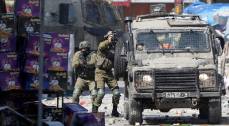 Bentrok dengan Pasukan Israel, Puluhan Warga Palestina Menderita Luka Tembak