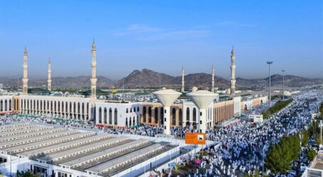 Jutaan Jamaah Haji ke Padang Arafah Untuk Wukuf