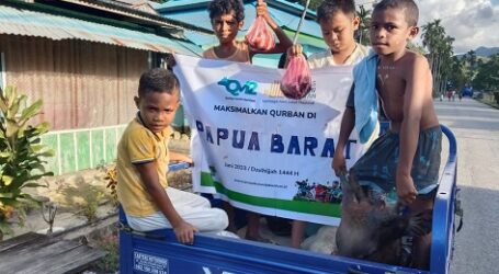 Syiar Islam di Tanah Papua, Laznas Dewan Dakwah Bagikan Daging Kurban
