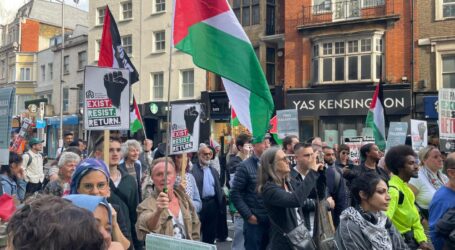 Warga Inggris Demo Kedutaan Israel Kecam Kejahatan Pendudukan di Jenin