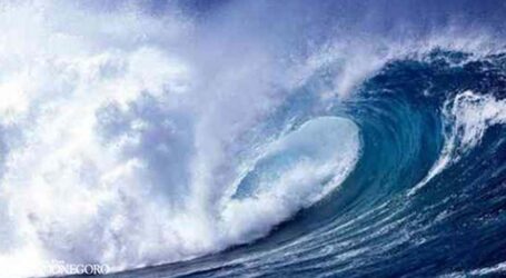 BMKG: Gelombang Sangat Tinggi dapat Terjadi di Laut Selatan