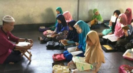 Ribuan Guru Ngaji Dapat Tunjangan dari Pemkab Lumajang