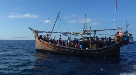 Kapal Bawa Pengungsi Rohingya Tenggelam di Teluk Benggala, 17 Tewas