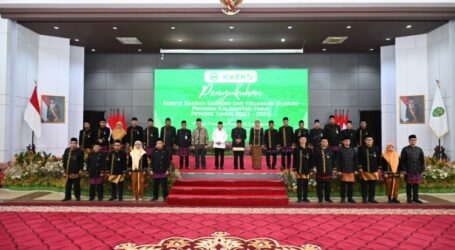 Komite Daerah Ekonomi dan Keuangan Syariah Provinsi Kalimantan Timur Resmi Dikukuhkan