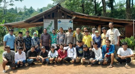 IBS Gandeng KISUCI Gelar Pengabdian Masyarakat Pengembangan Bisnis UMKM Hijau di Desa Cipambuan Bogor
