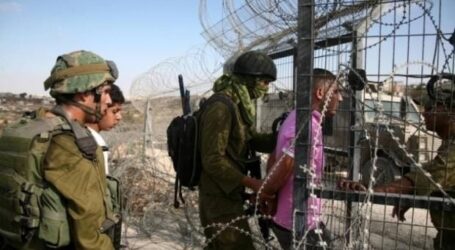 Pasukan Israel Tangkap Pemuda Palestina di Perbatasan Gaza