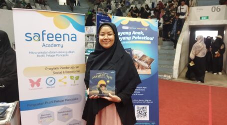 Founder Safeena Academy Donasikan Penjualan Bukunya untuk Palestina