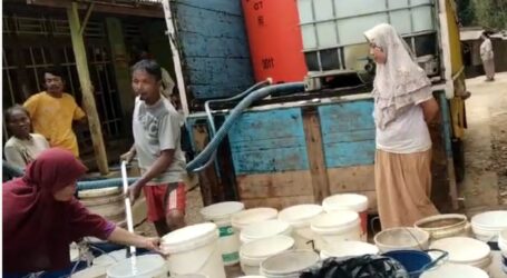 BPBD Kabupaten Bandung Salurkan Jutaan Liter Air Bersih di 51 Desa
