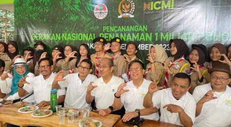 Wujudkan Revolusi Hijau, ICMI Awali Tanam 1 Miliar Mangrove Di Pesisir Jakarta