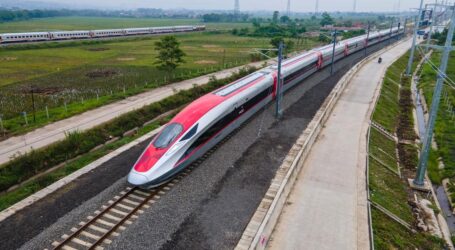 Kemenhub Terbitkan Surat Persetujuan Uji Coba Kereta Cepat Jakarta-Bandung
