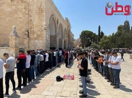 Sekitar 40.000 Jamaah Hadiri Shalat Jumat di Al-Aqsa