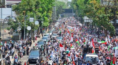 Ribuan Masyarakat Jabar Gelar Aksi Bela Palestina