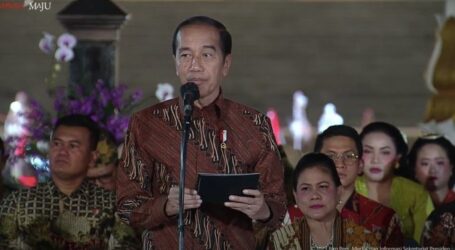 Hari Batik, Presiden Ajak Masyarakat Lestarikan dan Kembangkan Budaya Indonesia
