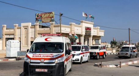 Puluhan Ambulans Menuju Jalur Gaza Melalui Penyeberangan Rafah