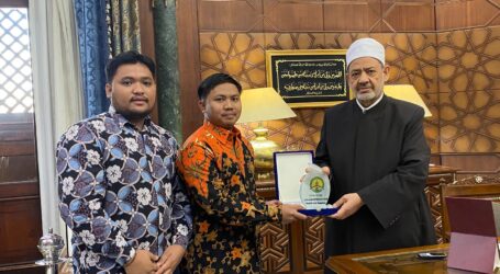 Grand Syekh Al-Azhar Terima Kunjungan Presiden Persatuan Pelajar Indonesia