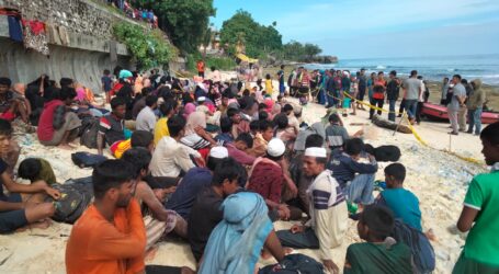 Sebanyak 219 Pengungsi Rohingnya Mendarat di Sabang