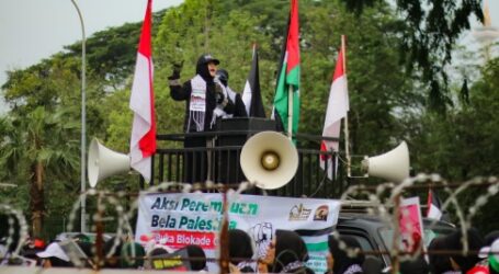 Mualaf Annisa Theresia Jadi Orator Aksi Perempuan Bela Palestina