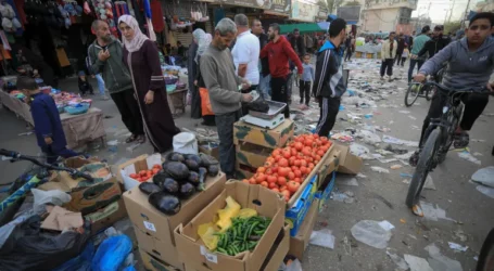 Pasar Gelap Tumbuh Saat Warga Gaza Berjuang Bertahan Hidup dalam Perang