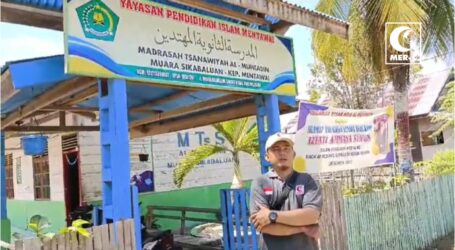MER-C Bantu Renovasi Sekolah dan Bangun Posko Kesehatan di Mentawai