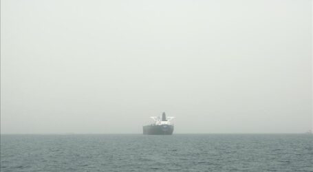 Raksasa Minyak Inggris Shell Menghentikan Pelayaran Via Laut Merah