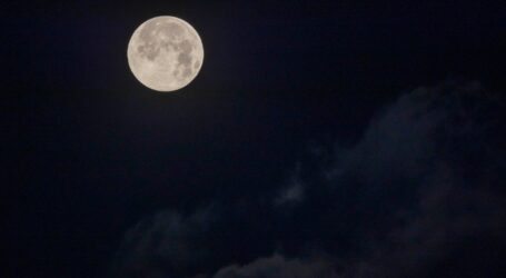 Fenomena ‘Wolf Moon’ Bulan Purnama di Januari