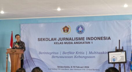 Mendikbudristek Buka Sekolah Jurnalisme Indonesia