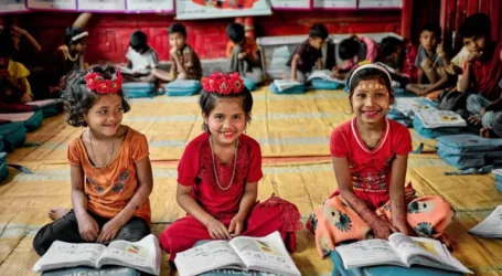 Menjunjung Tinggi Pendidikan di Kamp Pengungsi Rohingya di Bangladesh