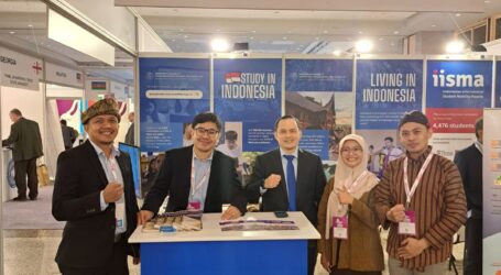 Ditjen Diktiristek Promosikan Study in Indonesia di Pameran EURIE 2024 Turkiye