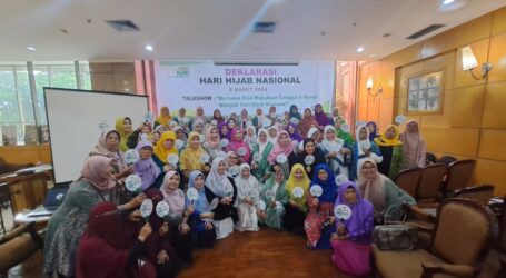 Bersama Perempuan ICMI, Ratusan Wakil Ormas Deklarasikan Hari Hijab Nasional di Jakarta