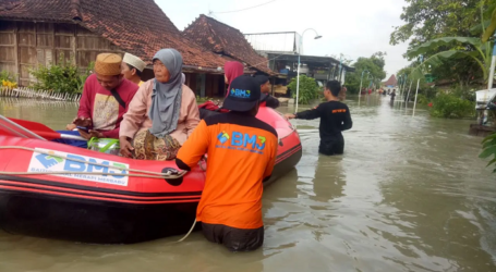 Dampak Tanggul Jebol, 11 Kecamatan di Kabupaten Demak Terendam Banjir