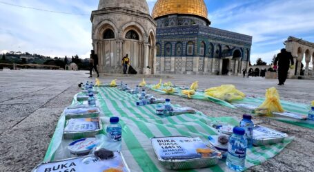 Bantuan Iftar di Pekarangan Masjid Al Aqsa: WIZ Wujudkan Solidaritas Palestina