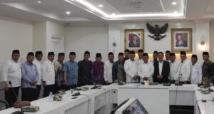 Kelompok Bimbingan Ibadah Haji dan Umrah (KBIHU) komitmen mendukung kebijakan haji ramah lansia. (Foto: Kemenag)