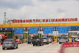 Gerbang Tol Kalikangkung Semarang Kembali Normal Dua Arah