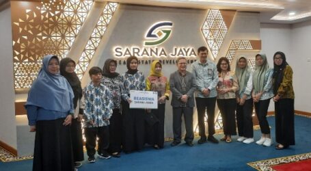 Rumah Zakat dan Sarana Jaya Berikan Bantuan Pendidikan kepada Mahasiswa Disabilitas