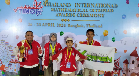 Siswa MTsN 1 Pati Raih Medali di Olimpiade Matematika di Thailand