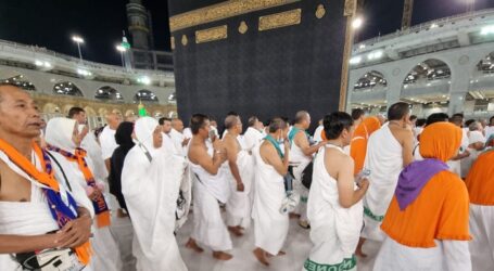Jemaah Haji Diimbau Banyak Minum Air Putih Agar Tidak Dehidrasi