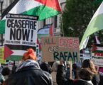 Warga London Memprotes Serangan Israel di Rafah