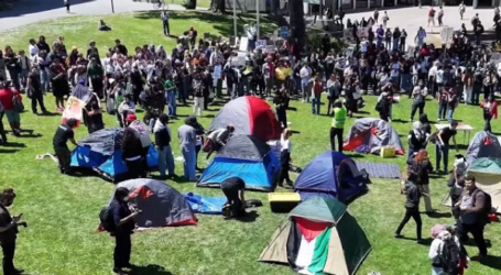 Mahasiswa California University Dirikan Perkemahan Lanjutkan Aksi Solidaritas Palestina