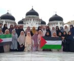 Santri Aceh Ramaikan Aksi Bela Palestina