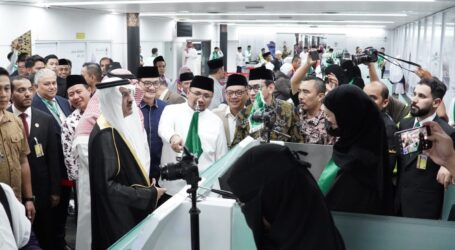Jamaah Haji Indonesia Mulai Berangkat Ahad 12 Mei
