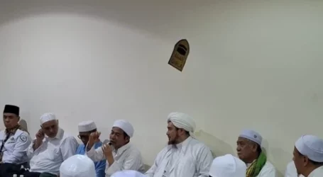 Jamaah Haji Indonesia Peringati Haul Ke-5 Mbah Maimoen Zubair