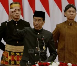 Presiden Joko Widodo (Jokowi) dalam Pidatonya pada Sidang Tahunan MPR RI dan Sidang Bersama DPR dan  DPD RI Tahun 2024, di Gedung Nusantara I Kompleks Perkantoran MPR/DPR/DPD RI, Jakarta, Jumat (16/08/2024).  (Foto: YouTube MPR RI) 