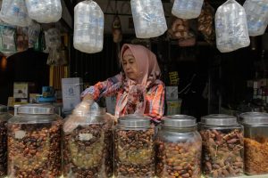 Ini Dia Pusat Oleh Oleh Haji Semarang yang Selalu Jadi Buruan Jamaah!