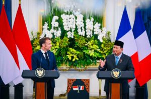 Presiden Republik Indonesia, Prabowo Subianto dan Presiden Republik Prancis, Emmanuel Macron melakukan keterangan pers bersama di Istana Merdeka, Jakarta, pada Rabu, 28 Mei 2025. (Foto: BPMI Setpres)