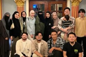 potret Zaskia Adya Mecca dan sejumlah artis berangkat ke Mesir untuk aksi Global March to Gaza (Instagram.com/zahidsamosir)