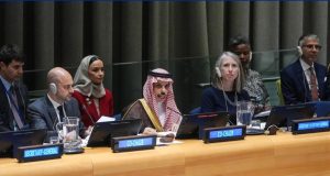 Menteri Luar Negeri Arab Saudi Faisal bin Farhan Al Saud dalam konferensi pers di Markas PBB di New York, Amerika Serikat (foto: Anadolu Agency)